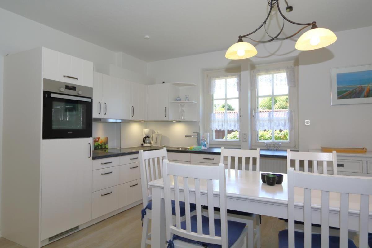 Haus Südstrand 3 *